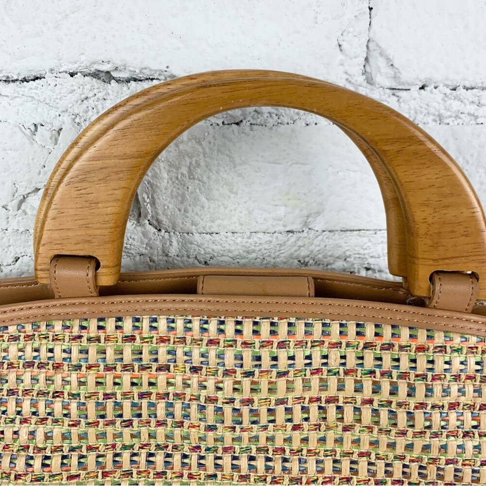 Fossil Vintage Wooden Handle Rainbow Multicolored Woven Rattan Straw Tote - Picture 2 of 15